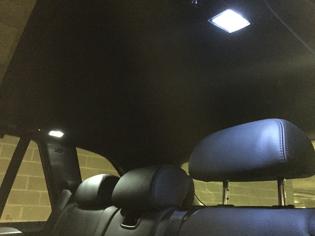 Интериорни LED крушки за X5 и X6