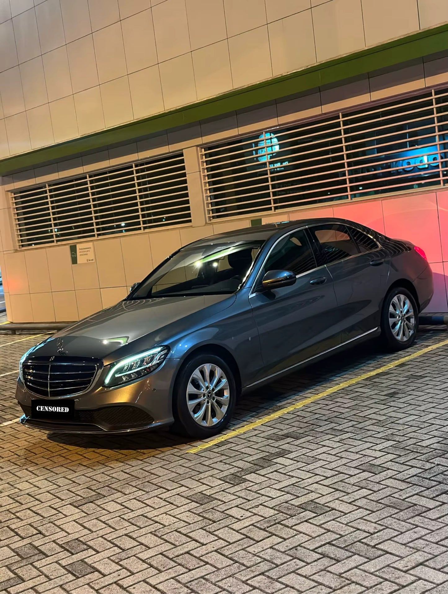 Динамични мигачи за огледала на Мercedes W205, W213 и W222