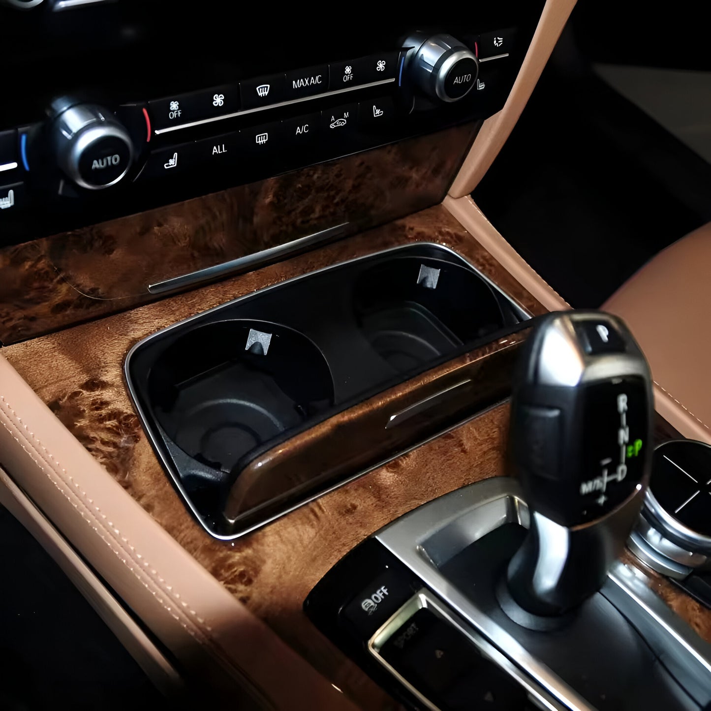 Поставка за Чаши (Cup Holder) за BMW F01 и F02