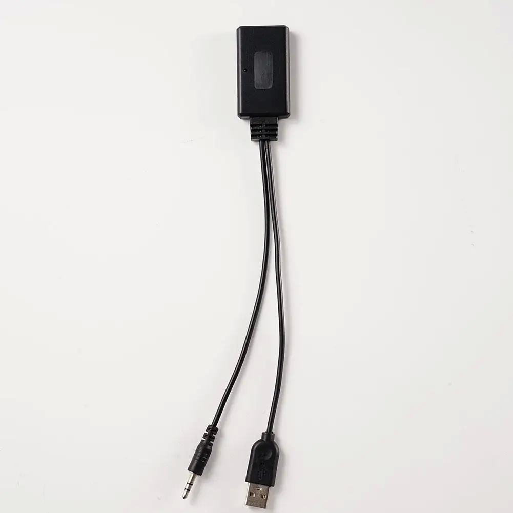 Bluetooth 5.0 адаптер за автомобил – лесно свързване към AUX и USB