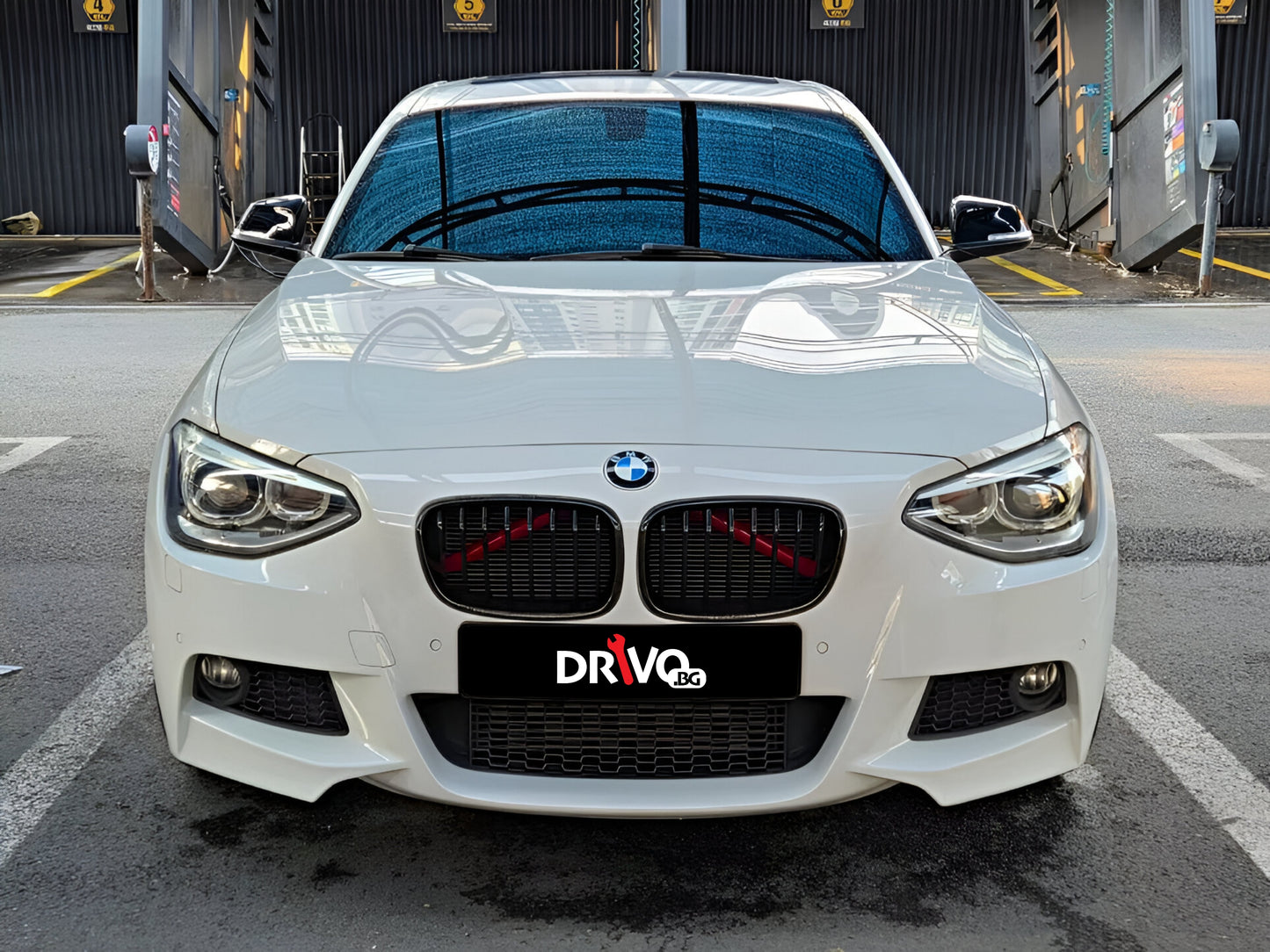 Декоративни лайстни за V-Brace на BMW F30, F31, F32, F34 и други - снимка на сини от клиент