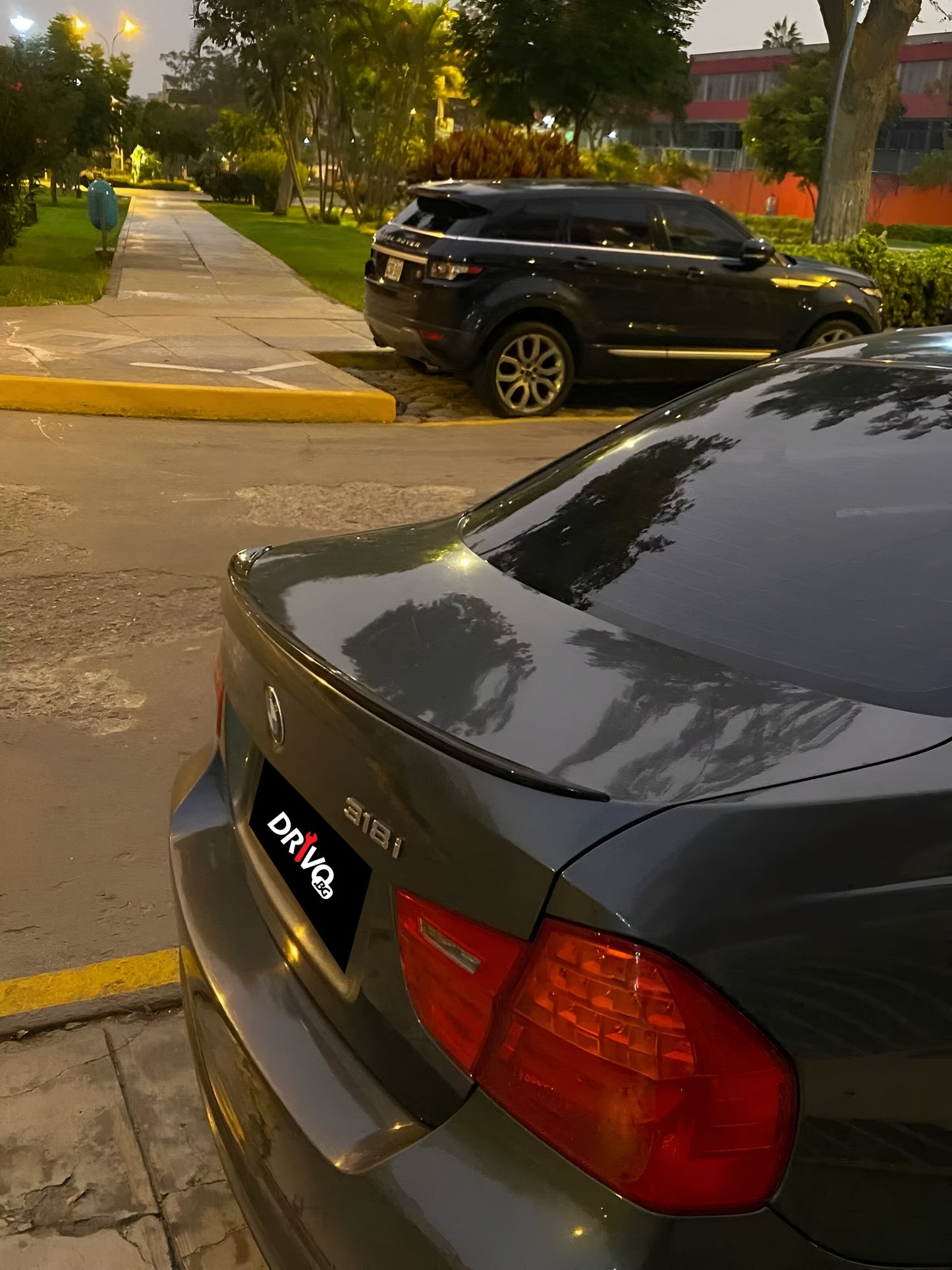 Чисто Нов Лип Спойлер за Багажник на BMW E90 - пример