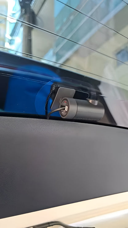 70MAI A200 Видеорегистратор с Предна и Задна камери - задна камера от клиент