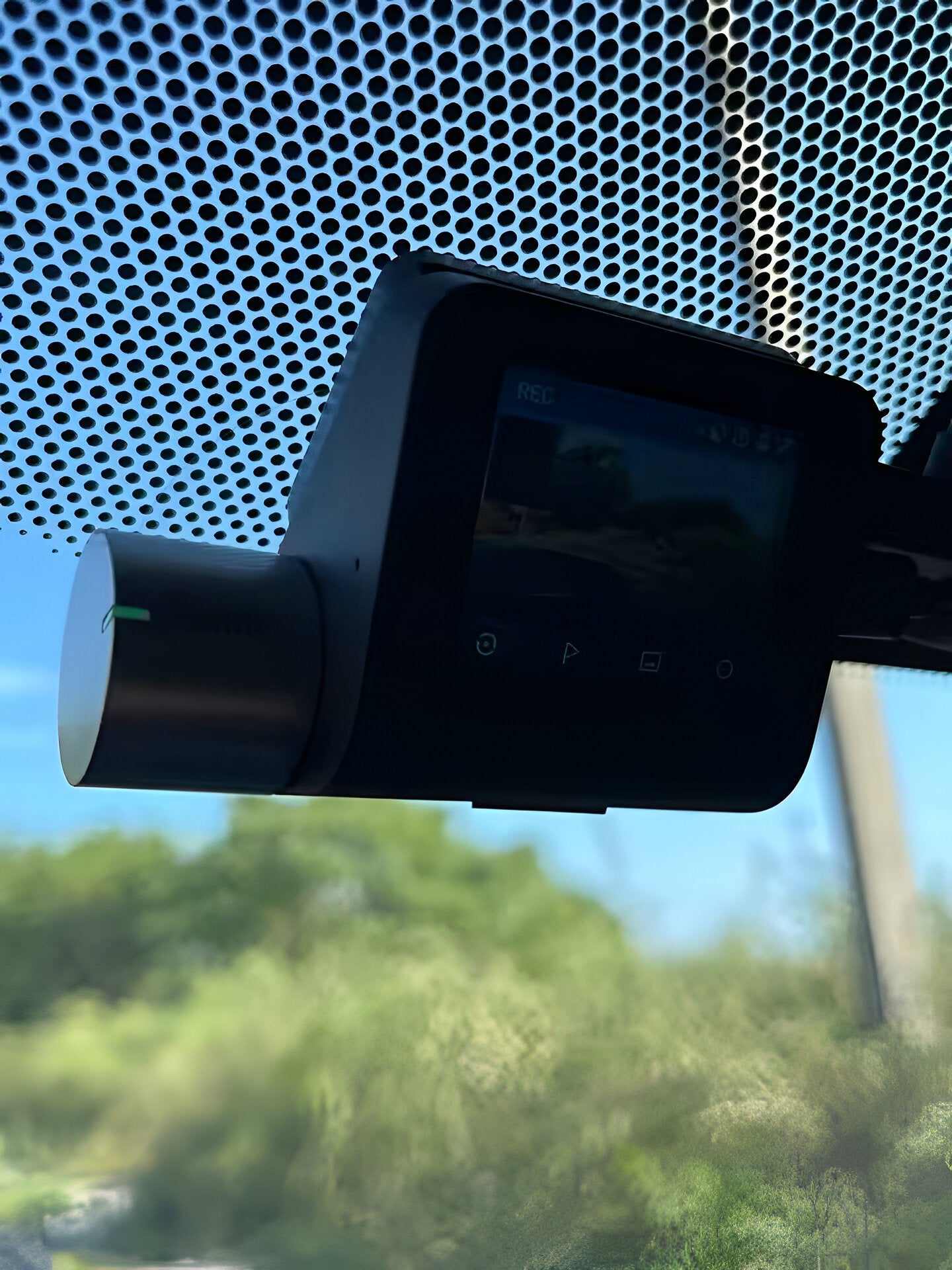 70MAI A510 Видеорегистратор с Предна и Задна камери - монтаж