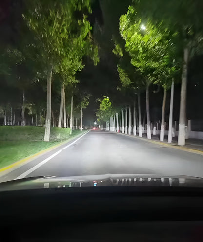 CANBus LED крушки с вградена лупа за прецизно осветяване - пример при движение