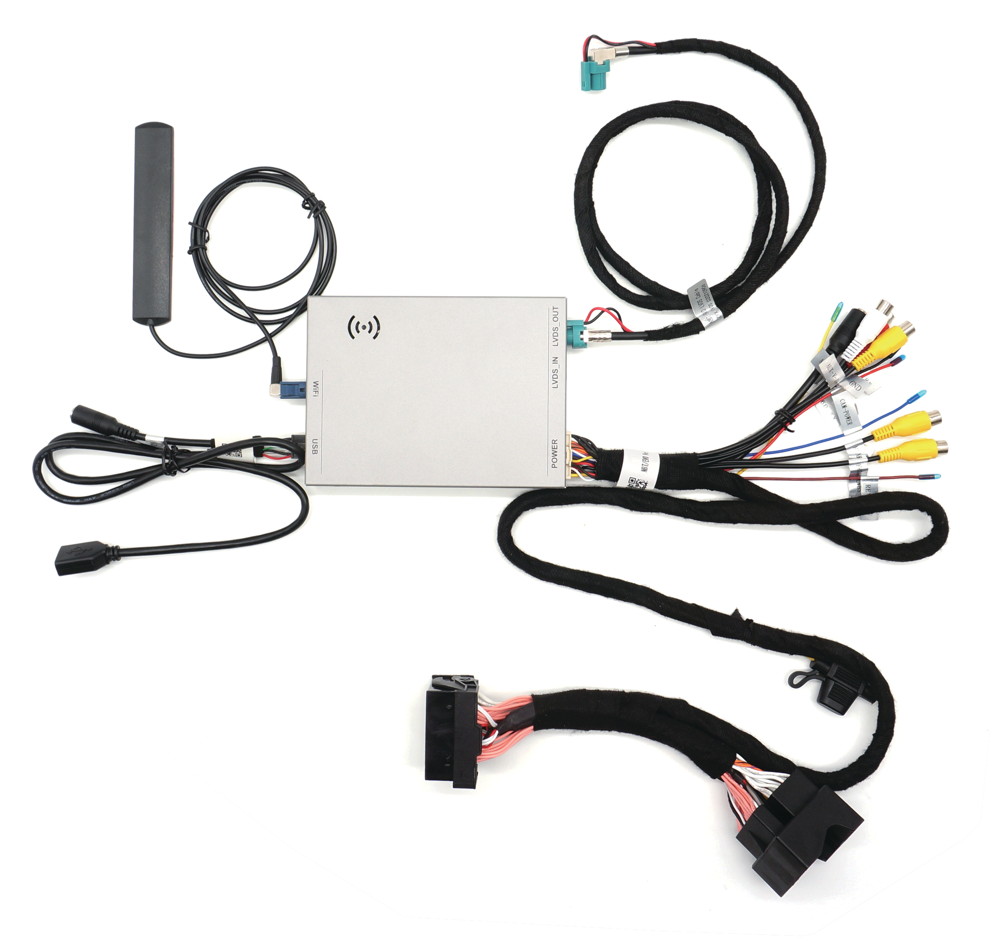 Висококачествен Carplay и Android Auto модул за CCC навигация на BMW - пример за монтаж на кабелите към устройството