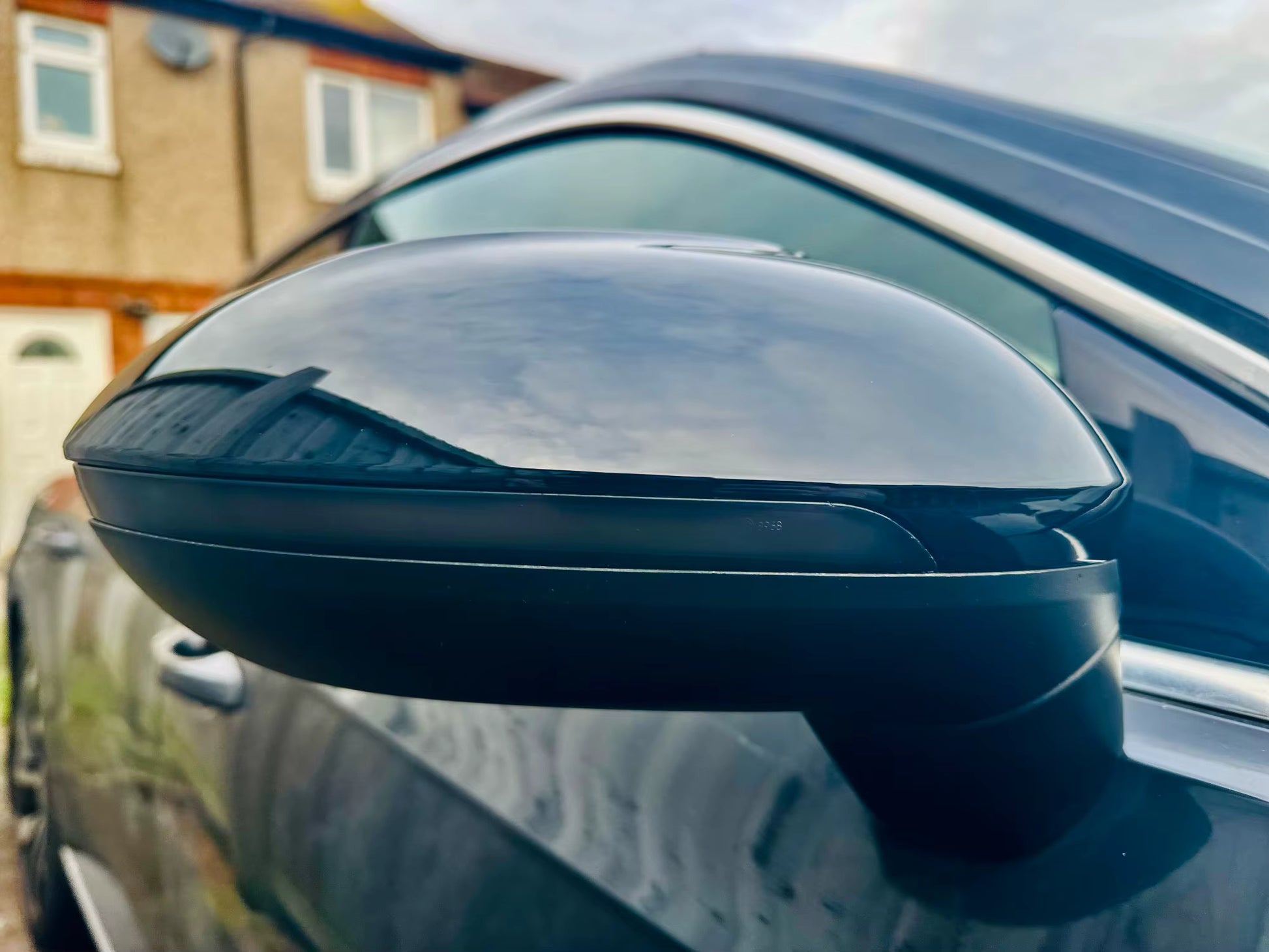  LED динамични мигачи за огледала на VW Golf 8, Passat B8 и Arteon - клиент