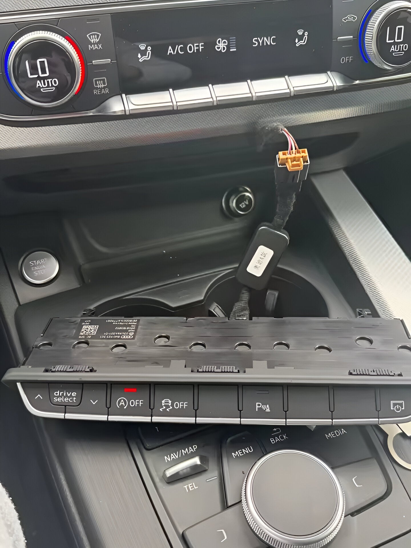 Модул за изключване на Start Stop системата за Audi A4 и A5 B9, Q5 FY - клиент