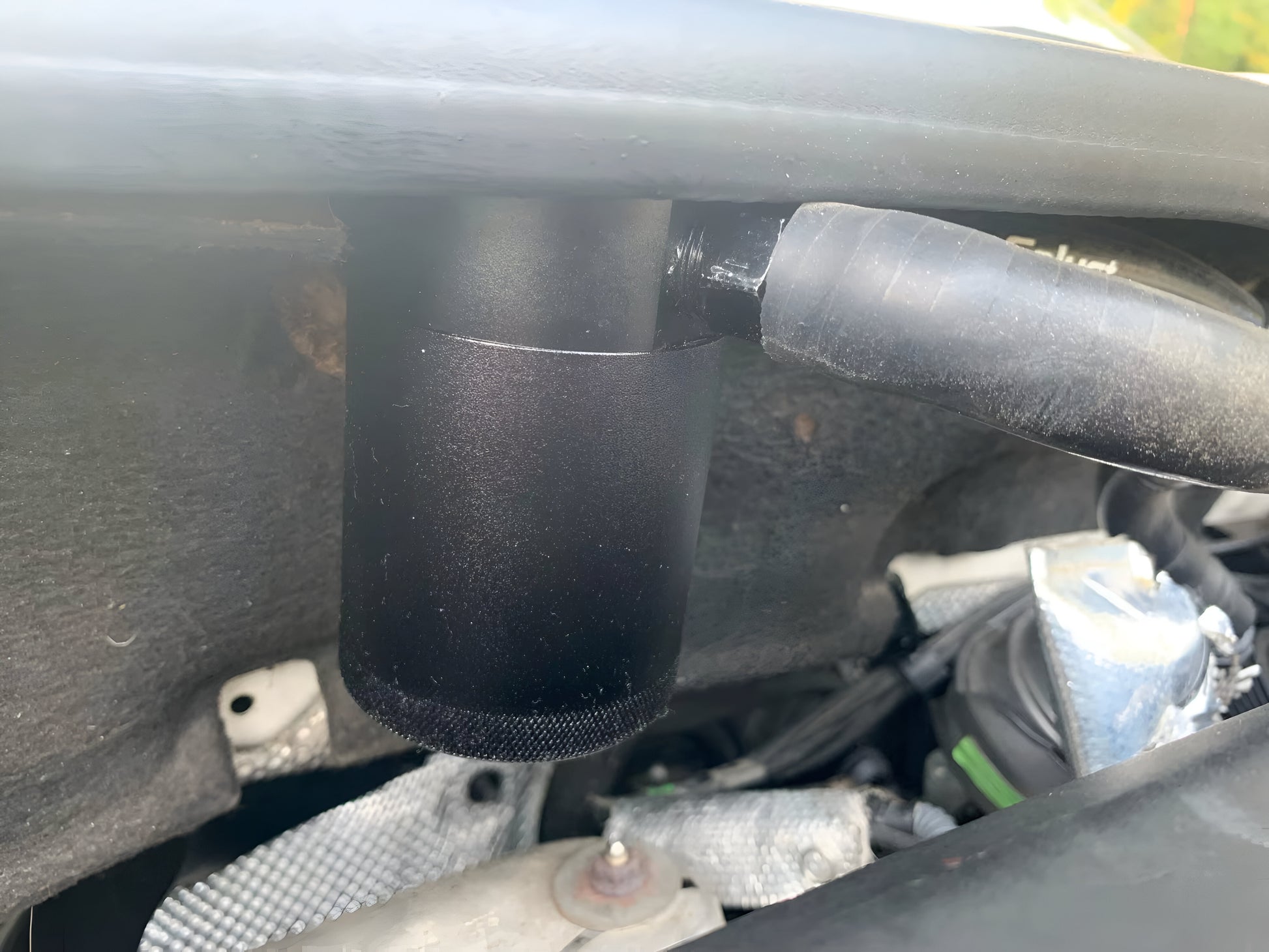 Висококачествен универсален маслен уловител (Catch Can) - пример