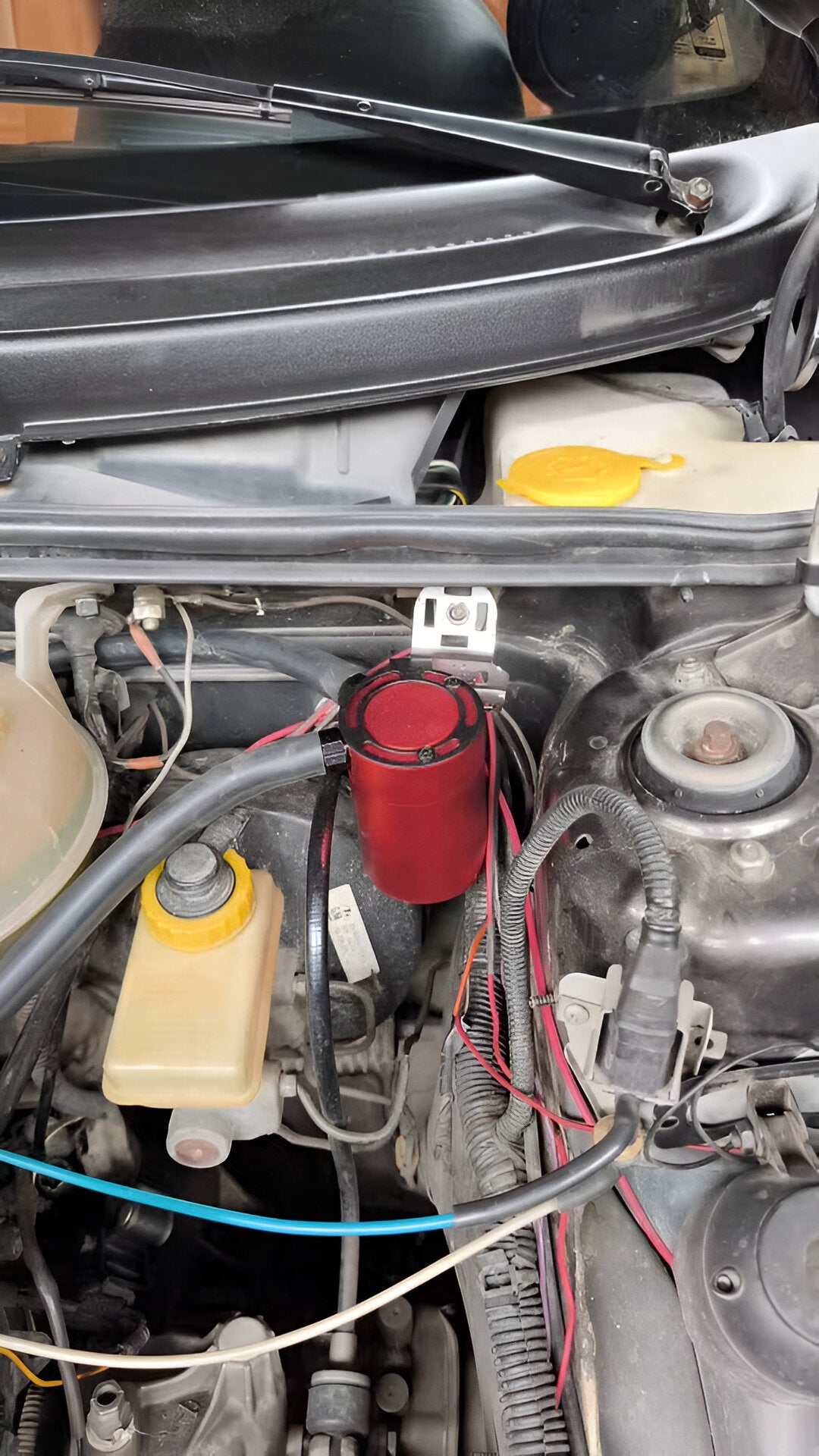 Висококачествен универсален маслен уловител (Catch Can) - снимка от клиент